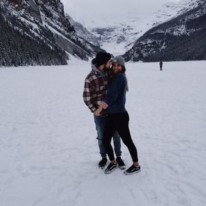 Meet your Posher, Val